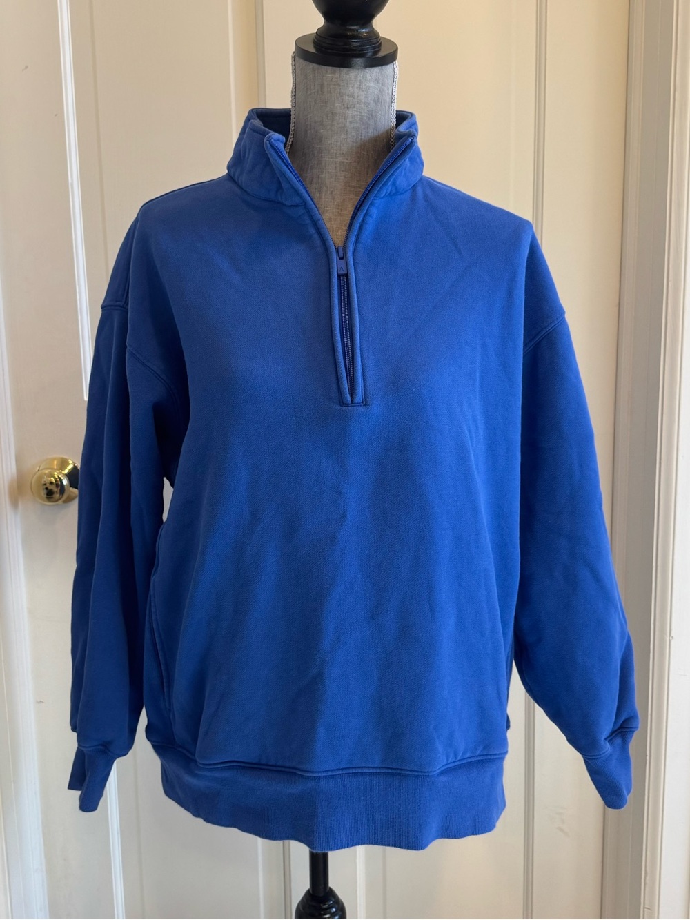 Aritzia Sweatfleece Half Zip Boyfriend Fit Pullover Sweatshirt